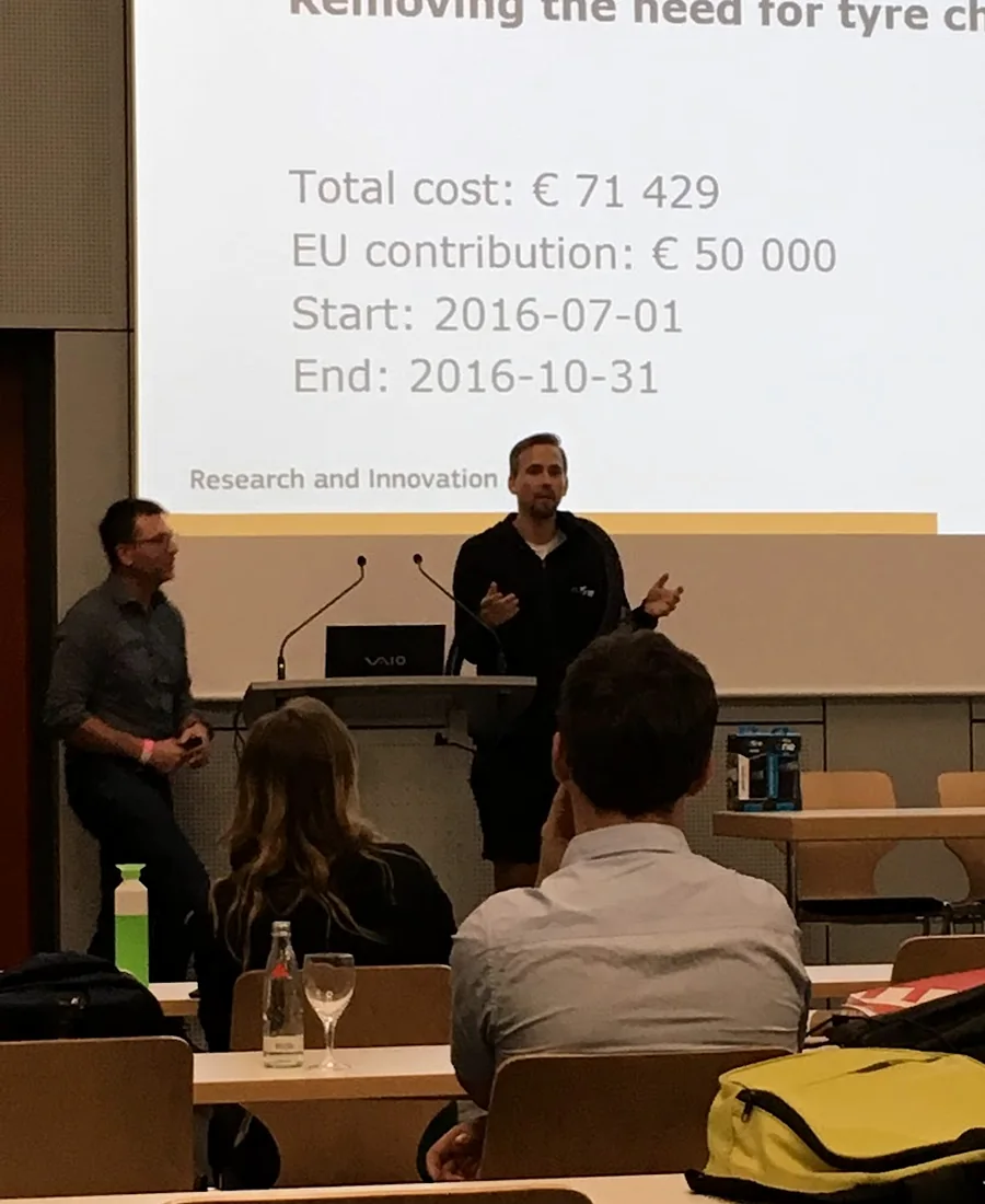 Alexander presenting reTyre at Eurobike