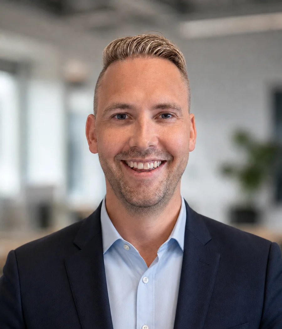 Professional portrait of Alexander Gjendem Gjørven